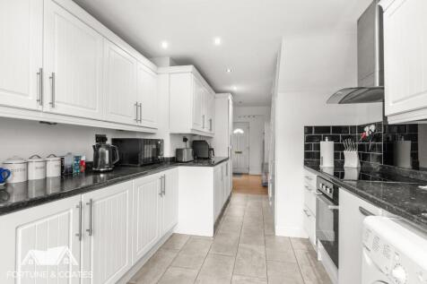 PearTreeMead_10.jpg