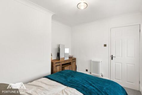 TempleMead_3.jpg