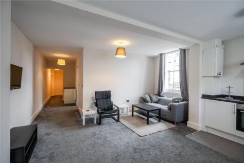 Living Room/Kitchen