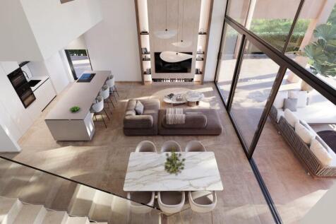 Living/dining area