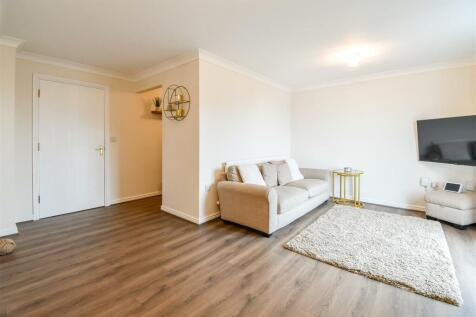 Living / Dining