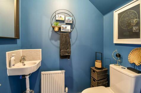 W.C Cloakroom