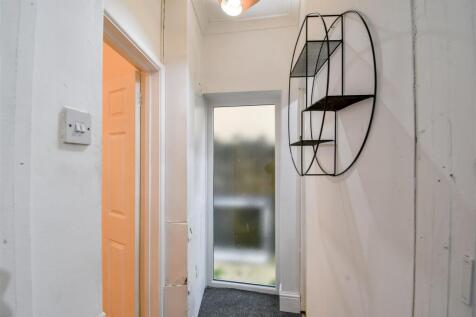 REAR LOBBY
