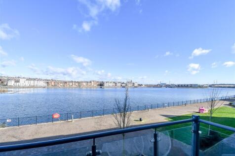 Lounge Balcony