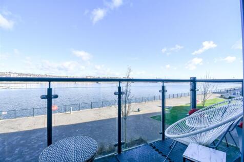 Lounge Balcony