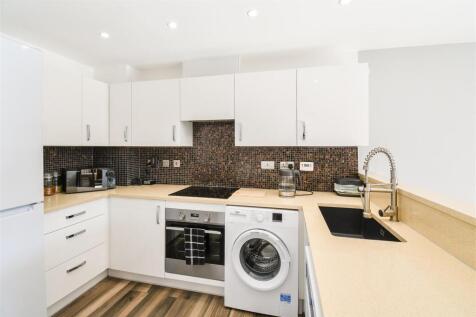 LIVING ROOM/KITCHEN