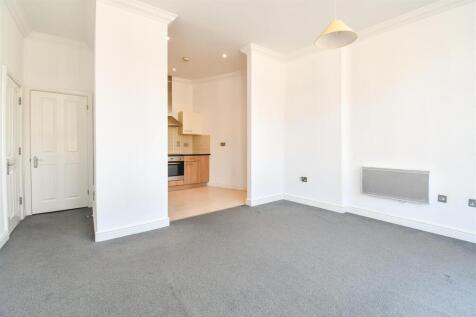 Living / Dining Room