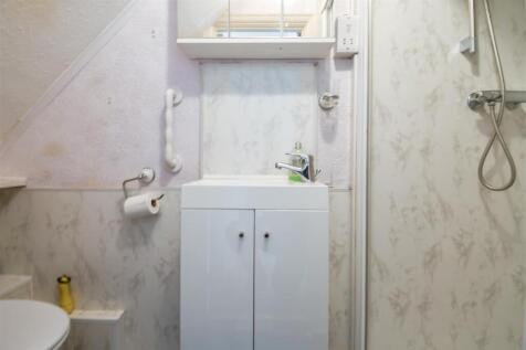 W.C Cloakroom