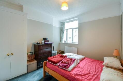 Reception Room/Bedroom