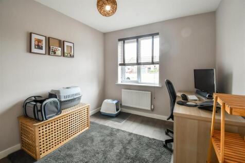 Study / Sitting Room (Bedroom Four)