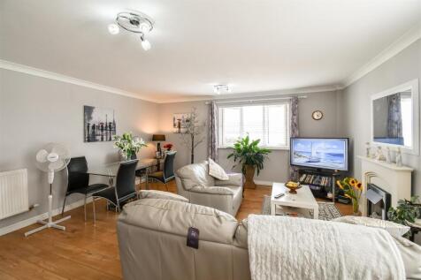 Living / Dining Room