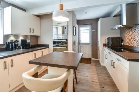Kitchen / Breakfast