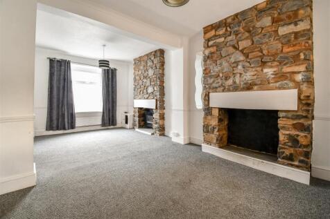 Living / Dining Room