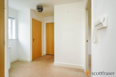 9 Hallway