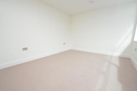 32 Zenith Bed 1.JPG