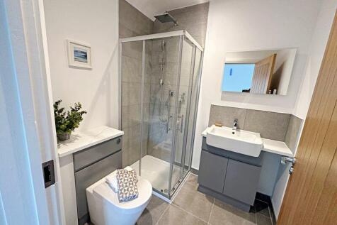 Bedroom One En-suite