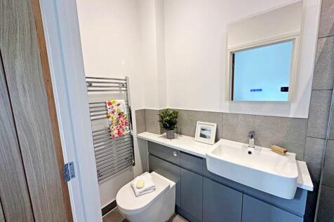 Bedroom Two En-suite