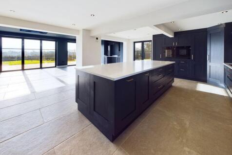 Kitchen into family