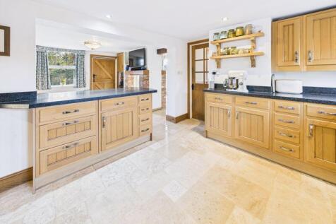 Kitchen/Family Room/Snug