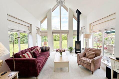 Lounge 1