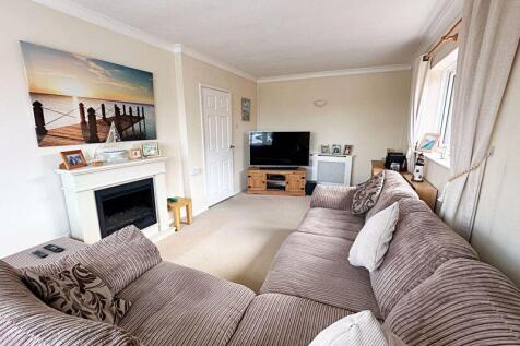 lounge 2