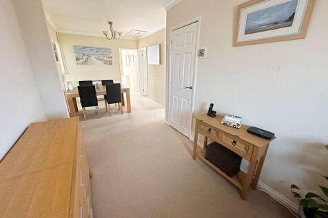 Hall into dining