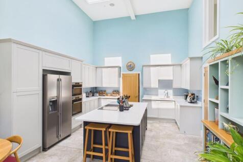 Kitchen 2