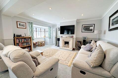 Lounge 2
