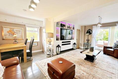 Living/ Dining Room