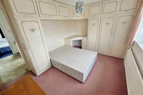 Bedroom 1 Aspect 2
