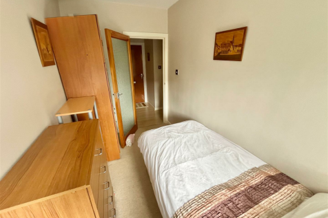 Bedroom 2 Aspect 2