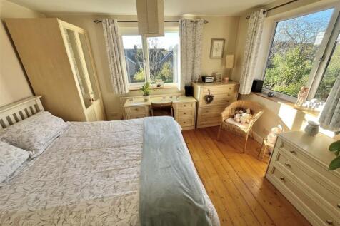 Bedroom 1 Aspect 2