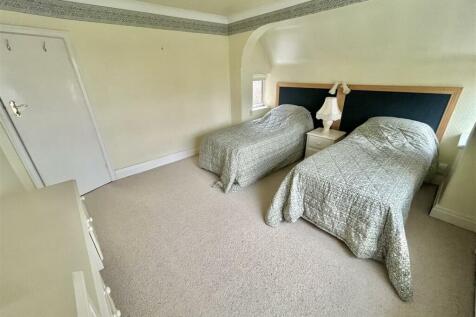 Bedroom 2 Aspect 2