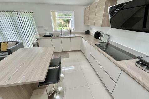 Open Plan Living Dining Kitchen Aspect 7