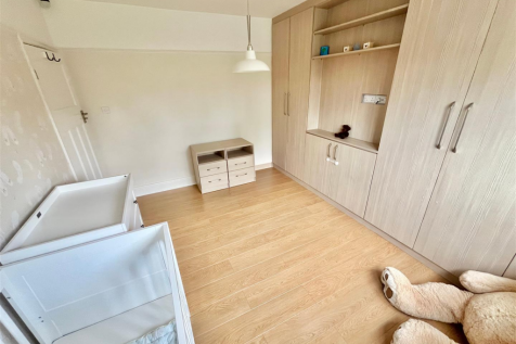Bedroom 2 Aspect 2