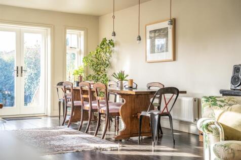 Dining Room Aspect 11