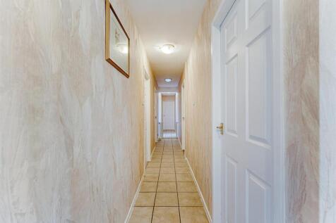 Entrance Hall Aspect 2