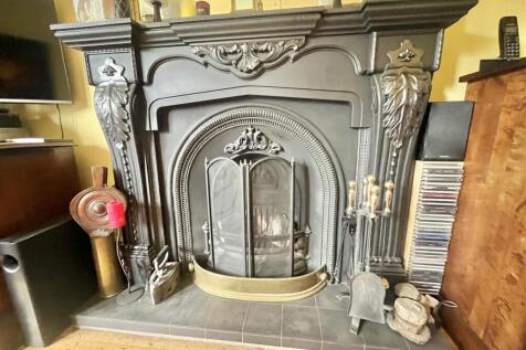 Lounge Aspect 3 - Fireplace