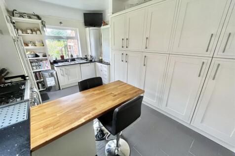 Breakfast Kitchen Aspect 4