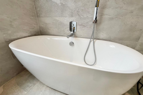 Bathroom Aspect 3