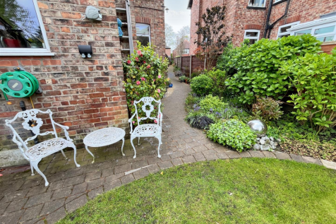 Gardens Aspect 4