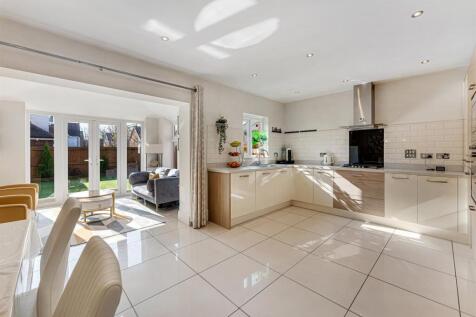 Dining Kitchen Aspect 7