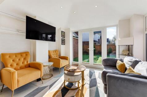 Sitting Room Aspect 3