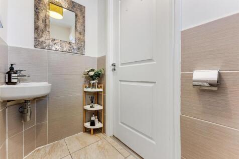 Ground Floor WC Aspect 2