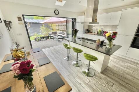 Open Plan Living Dining Kitchen Aspect 6