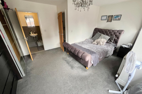 Bedroom 1 Aspect 2