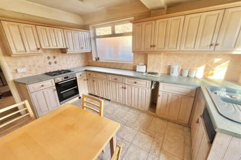 Breakfast Kitchen Aspect 4