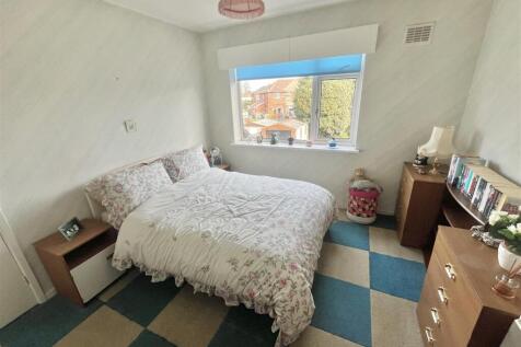 Bedroom 2 Aspect 2