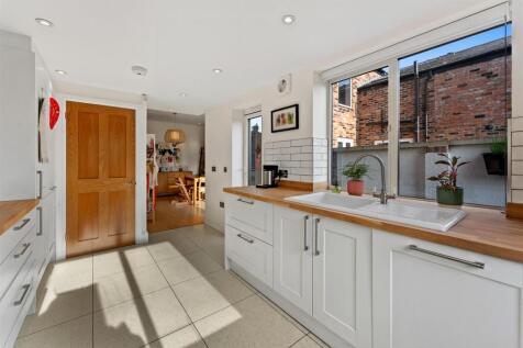 Kitchen Aspect 4