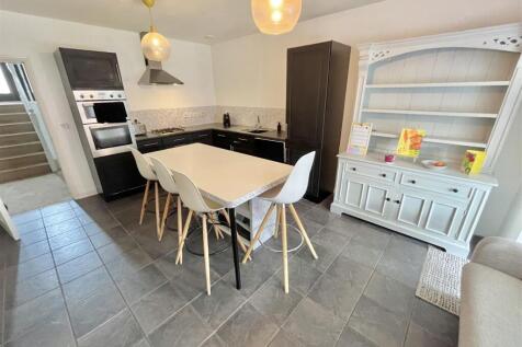 Dining Kitchen 3